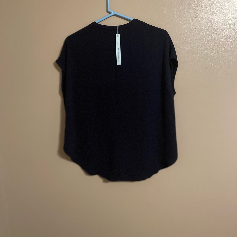 NWT Blouse - Picture 2 of 3